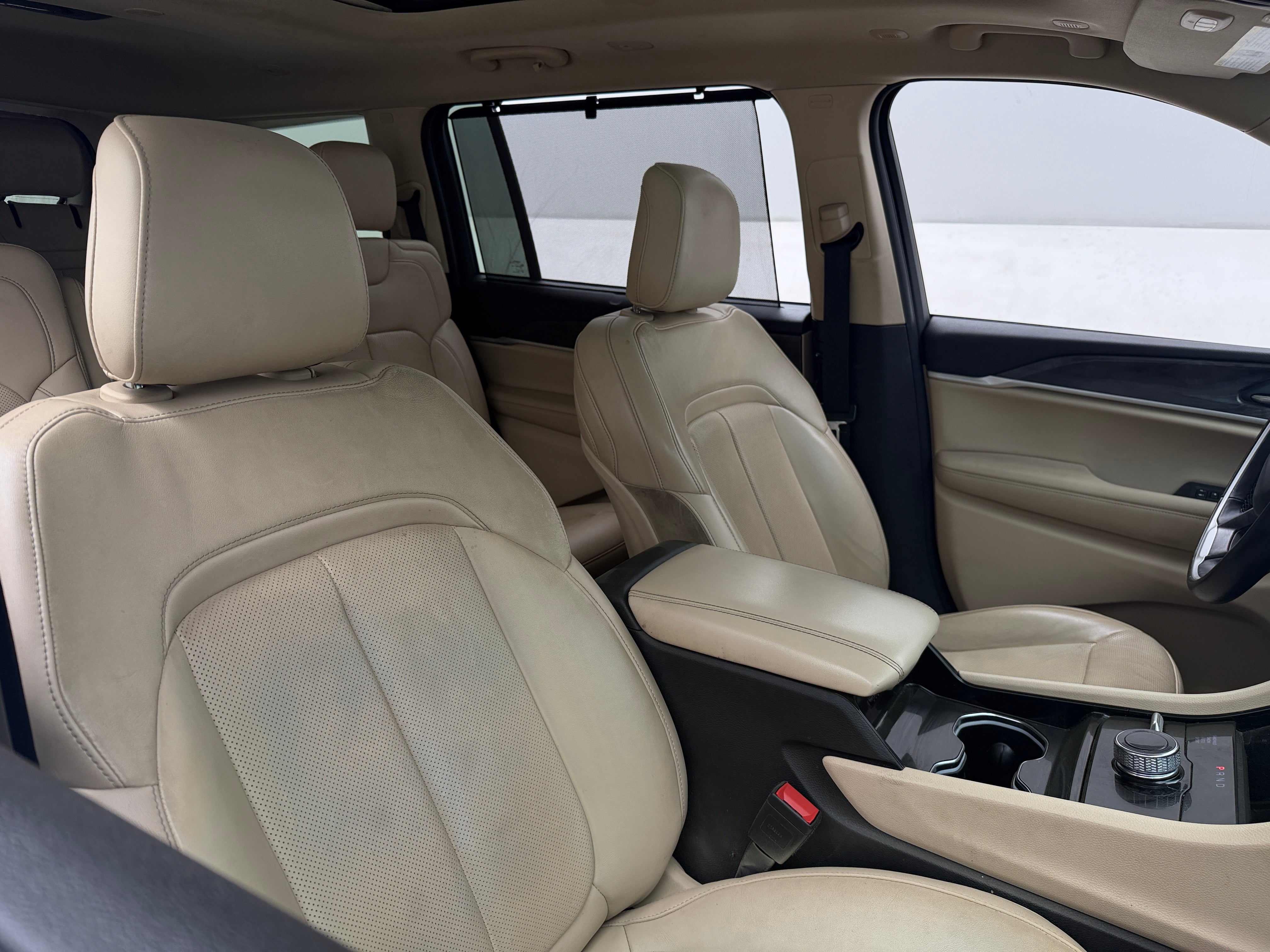 jeep grand cherokee l 2021 1C4RJKBG0M8129020 image jeep grand cherokee l 2021 1C4RJKBG0M8129020 image